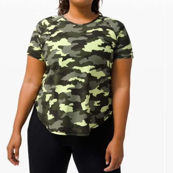 Lululemon UVP Run Short SleeveHeritage 365 Camo Crispin Green Multi size 12/14? - Picture 2 of 9